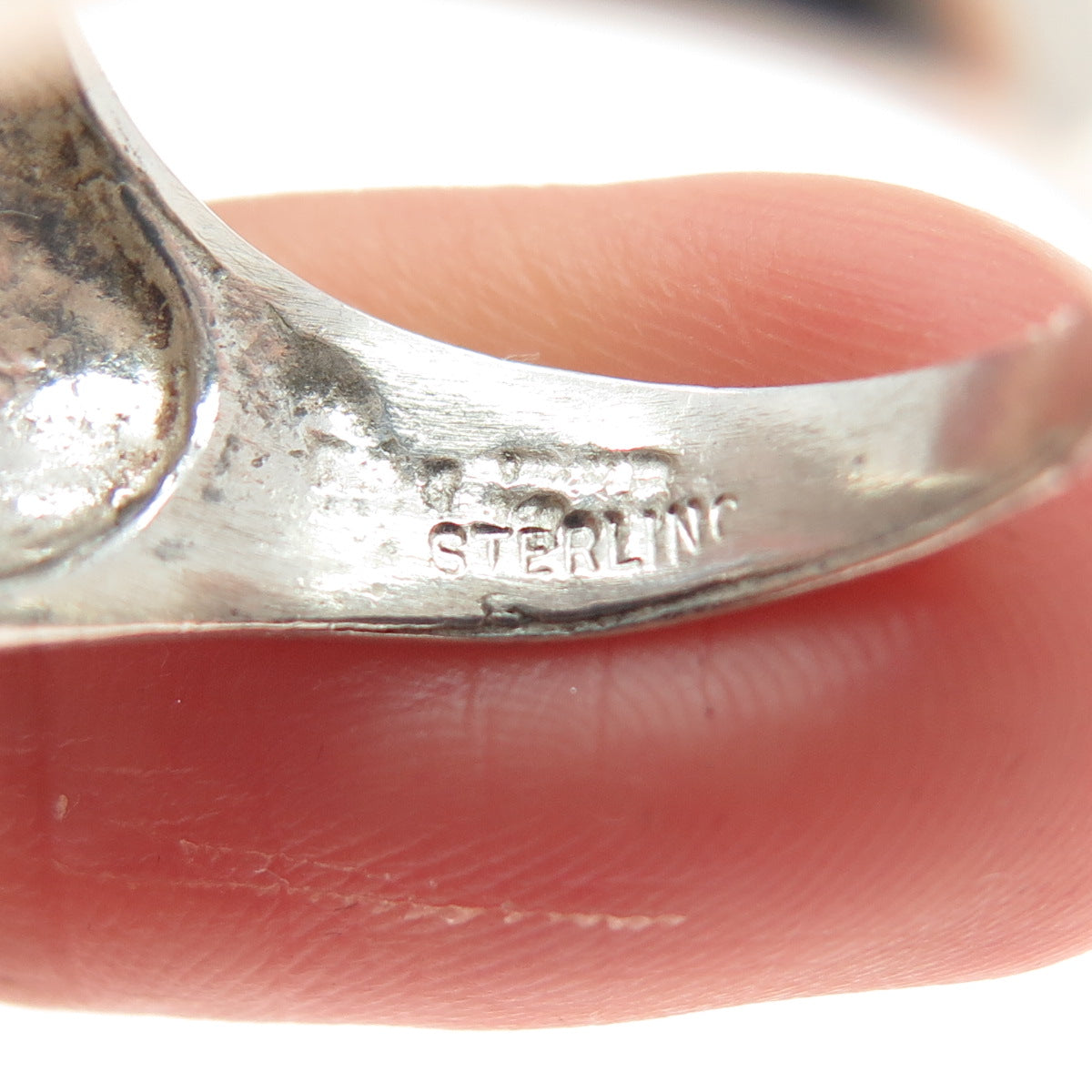925 Sterling Silver Vintage Modernist Hook & Eye Oxidized Ring Size 7.5