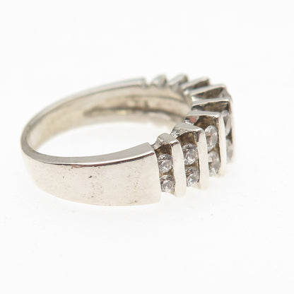 925 Sterling Silver Round-Cut C Z Ribbed Ring Size 6