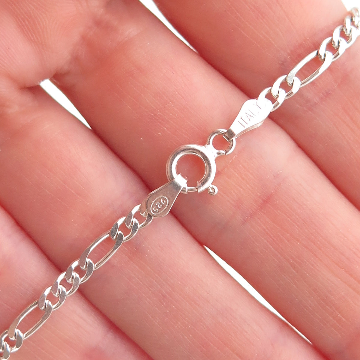 925 Sterling Silver Vintage Italy Figaro Link Bracelet 7"