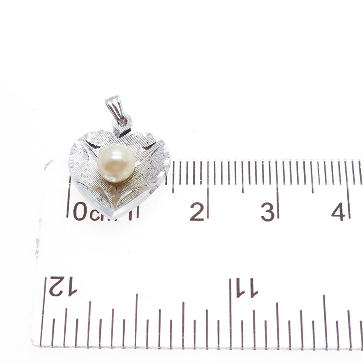 THEDA 925 Sterling Silver Vintage Real Pearl Heart Minimalist Charm Pendant