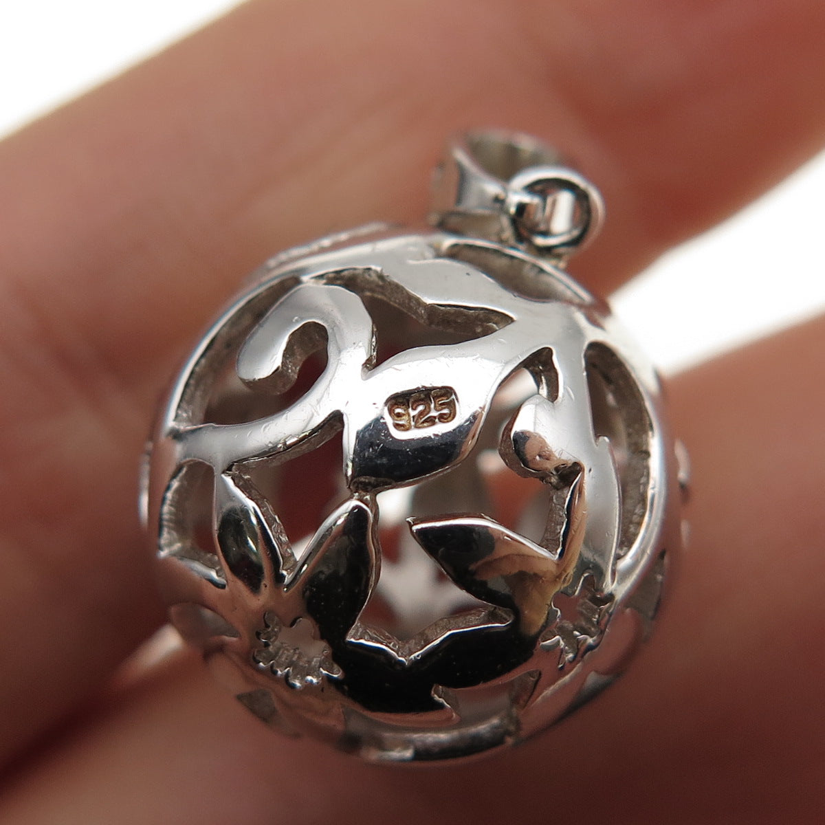 925 Sterling Silver Vintage Floral Ornate Ball Mini 3D Charm Pendant