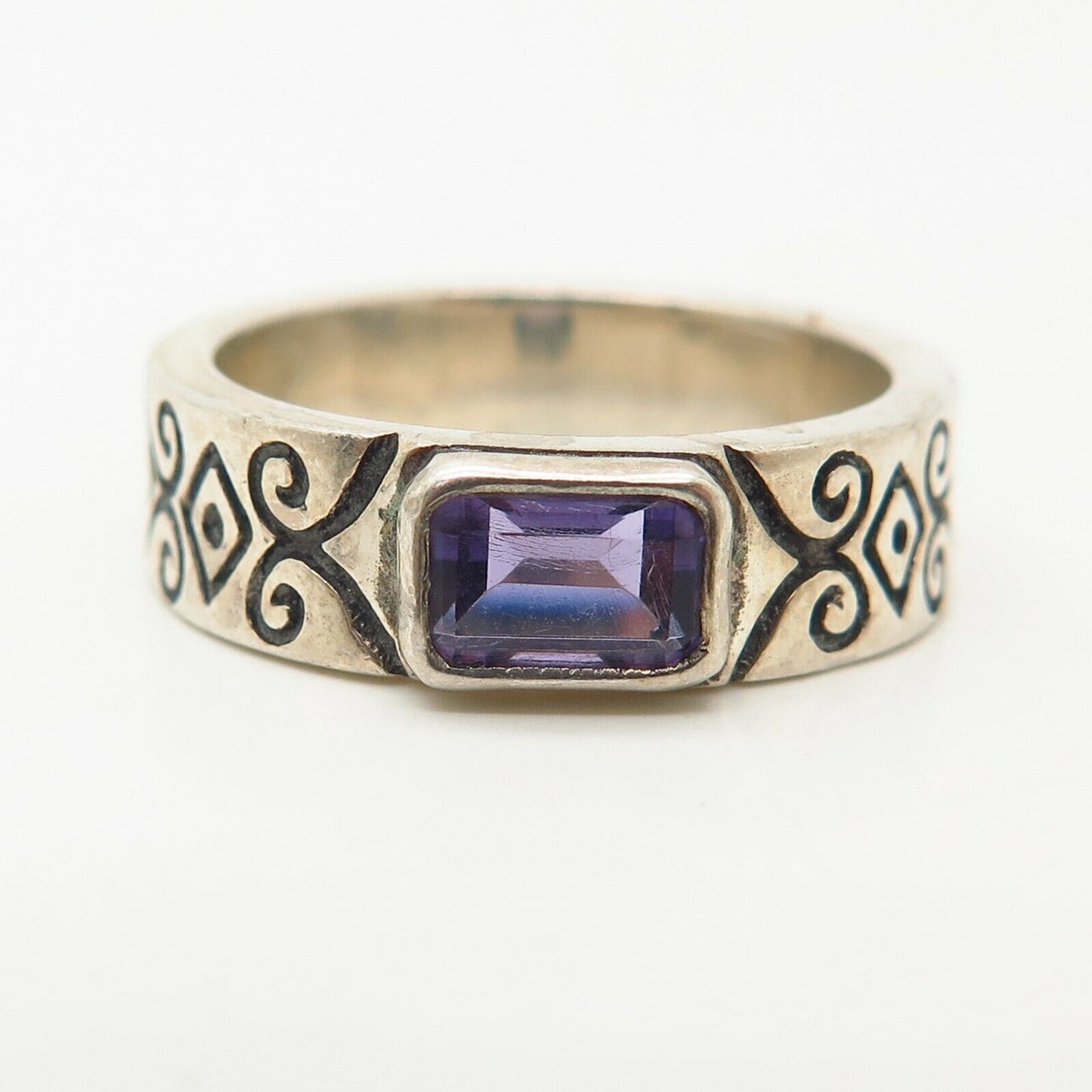 925 Sterling Silver Real Amethyst Gemstone Ornate Design Ring