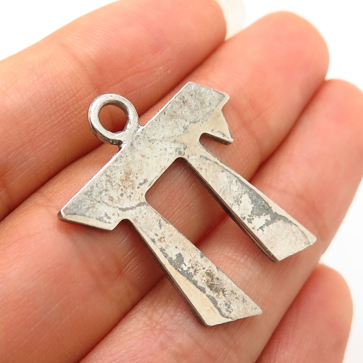 925 Sterling Silver Vintage Textured Design Chai Judaica Pendant