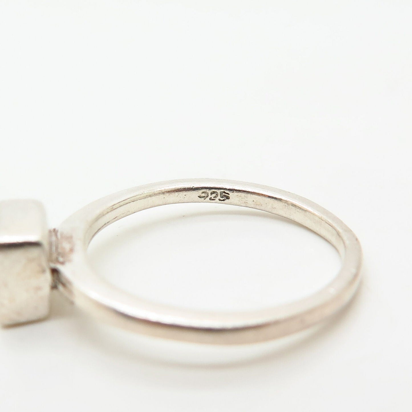 925 Sterling Silver C Z Square Design Ring Size 5