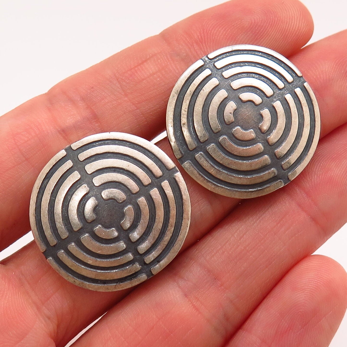 925 Sterling Silver Vintage Mexico Target Design Round Earrings