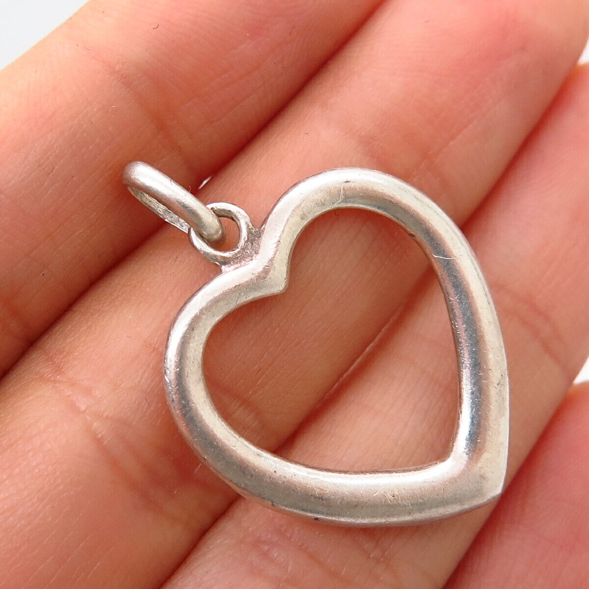 925 Sterling Silver Open Heart Design Hollow Pendant