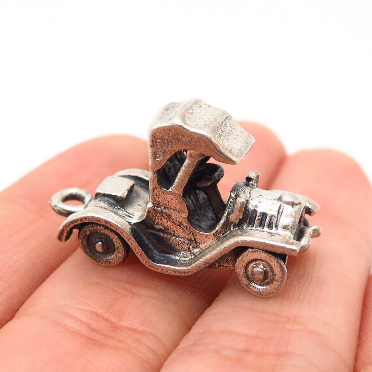 925 Sterling Silver Vintage Retro Car Design Charm Pendant