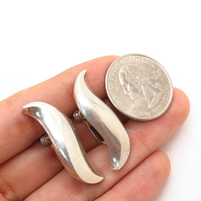 925 Sterling Silver Vintage Abstract Leaf Design Screw Back Earrings