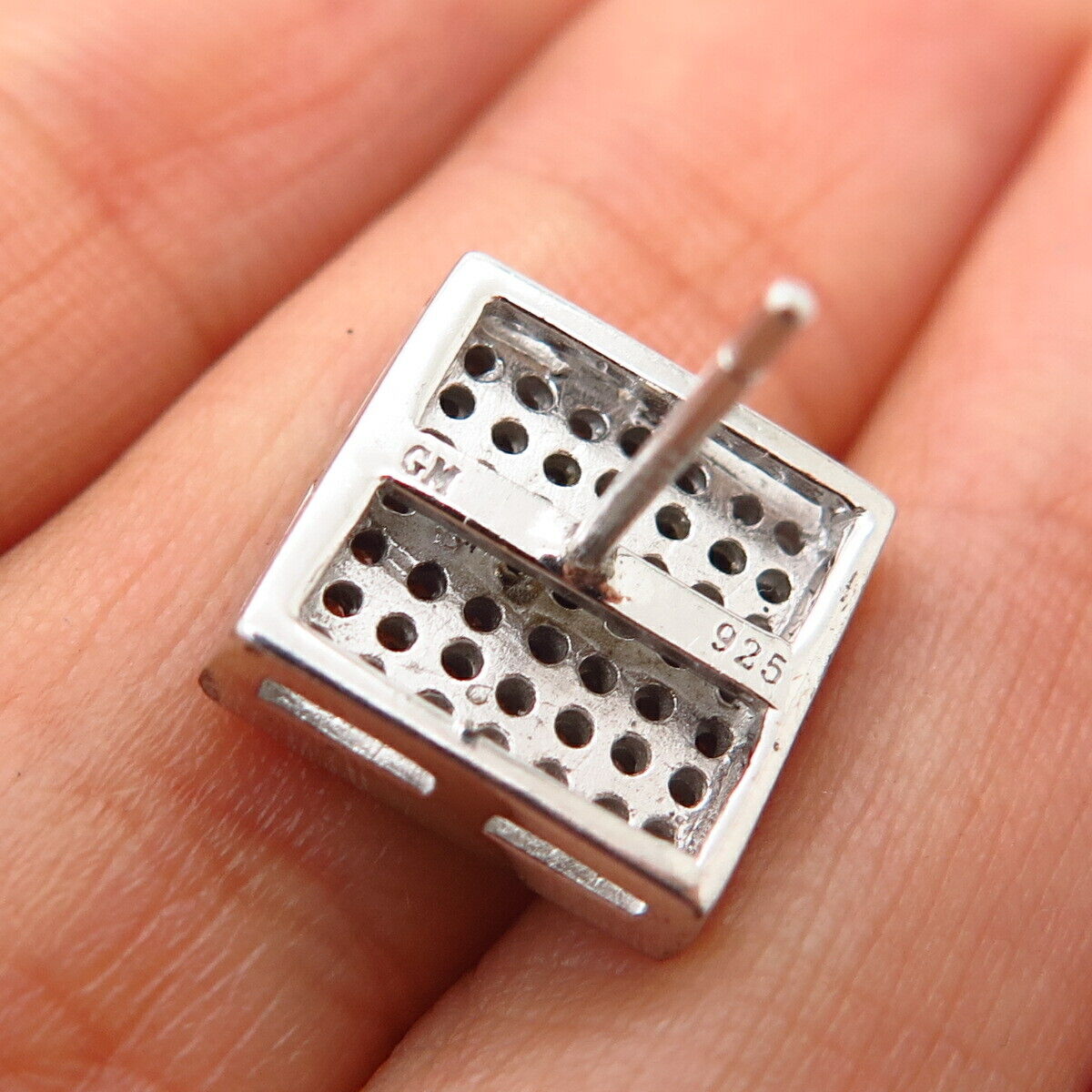 925 Sterling Silver C Z Square Design SINGLE Stud Earring