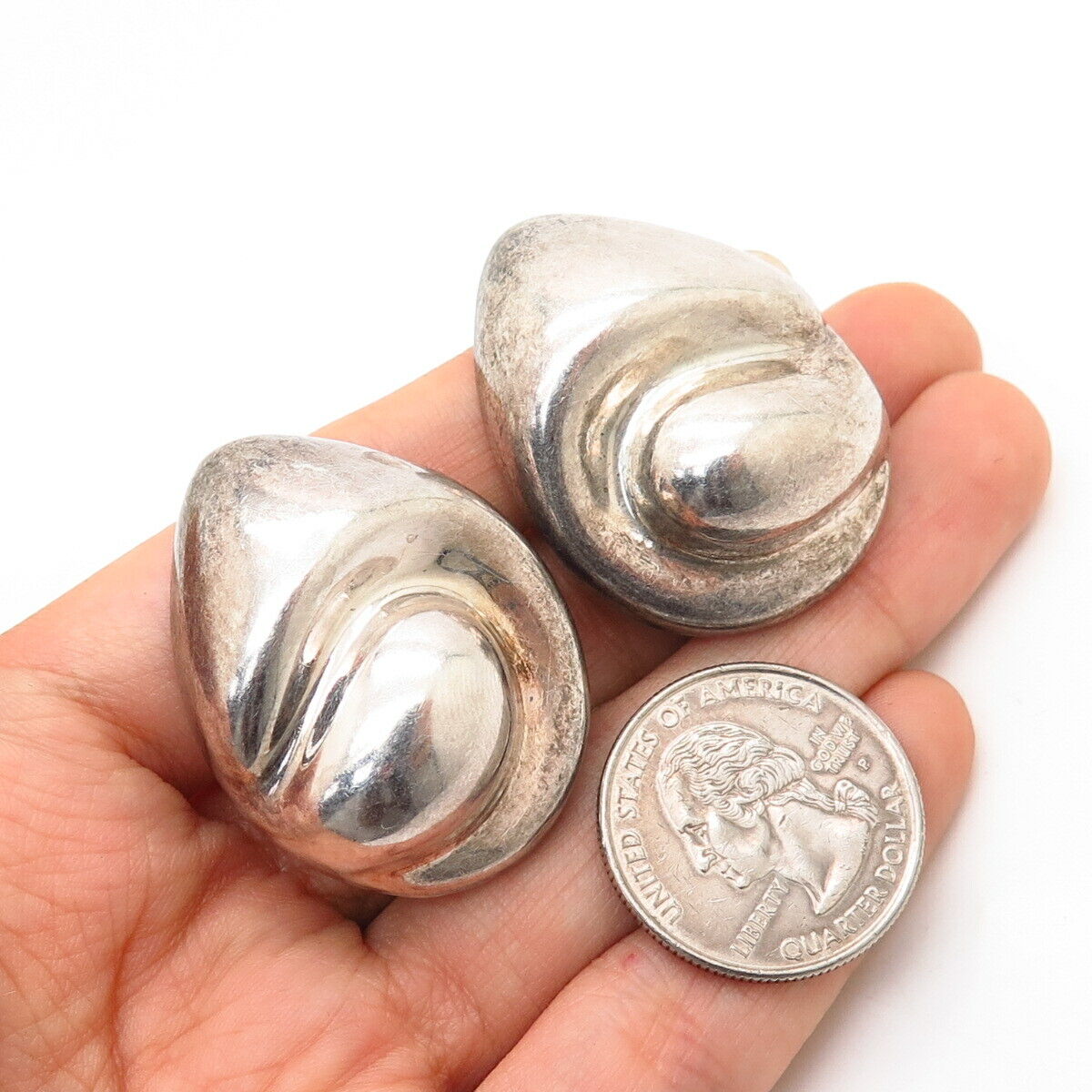 925 Sterling Silver Vintage Mexico Modernist Puffy Hollow Clip On Earrings