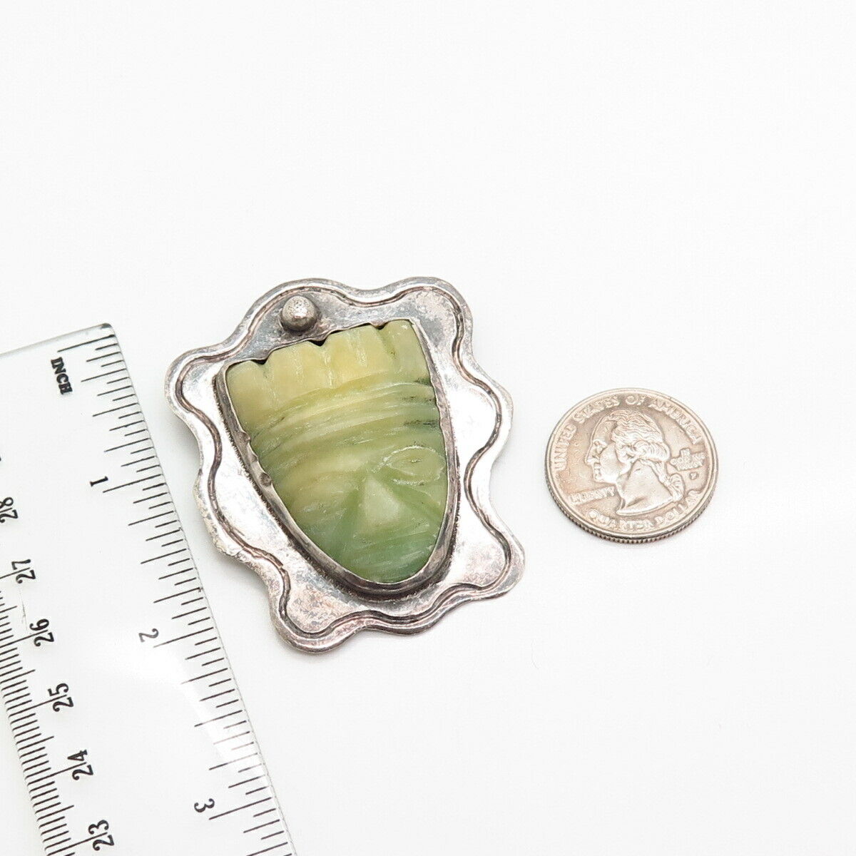 925 Sterling Silver Vintage Mexico Real Carved Jade Gemstone Tribal Pin Brooch