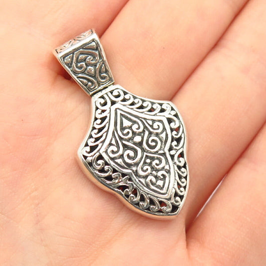 925 Sterling Silver Cutout Ornate Design Pendant