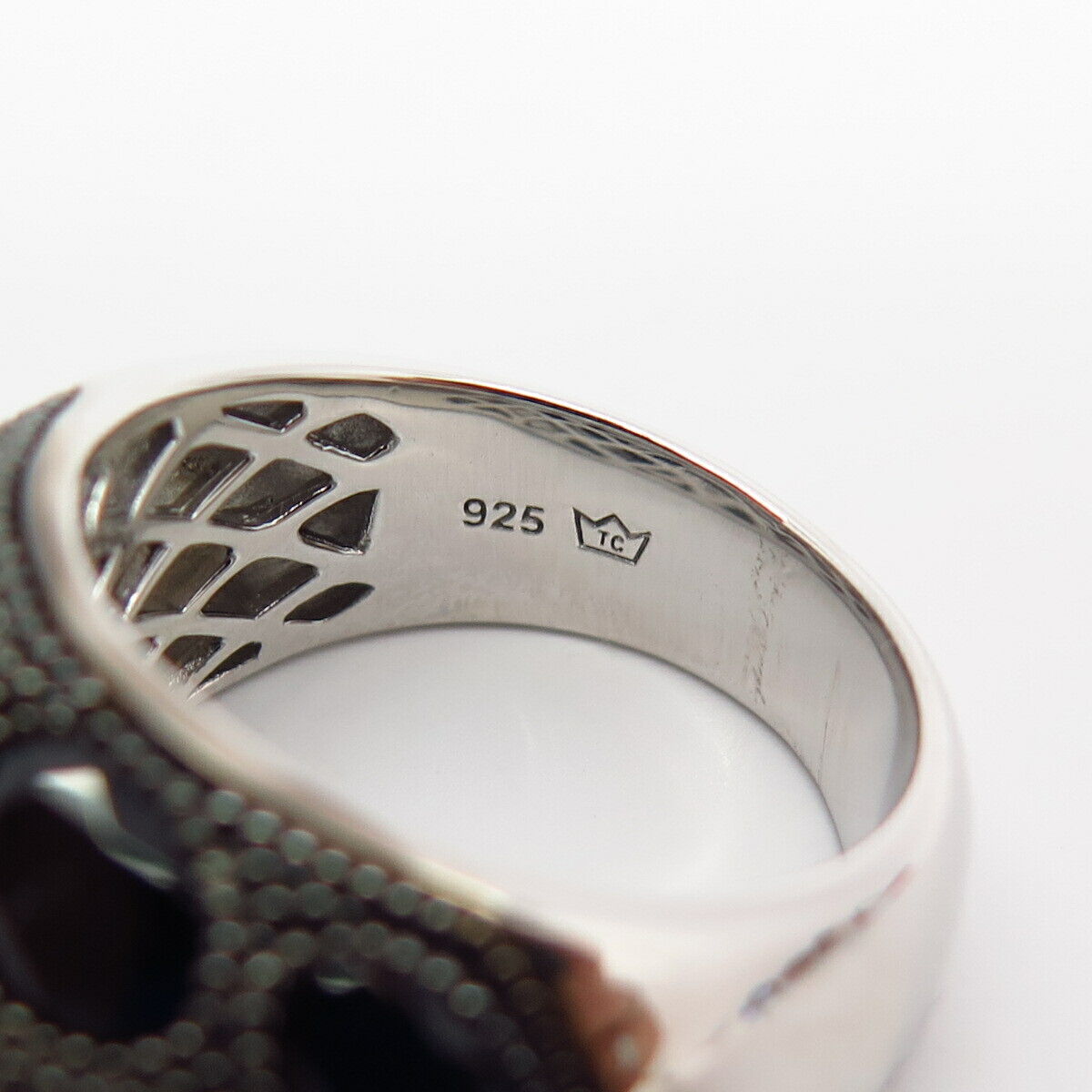 925 Sterling Silver Black C Z Domed Granulated Design Ring Size 9