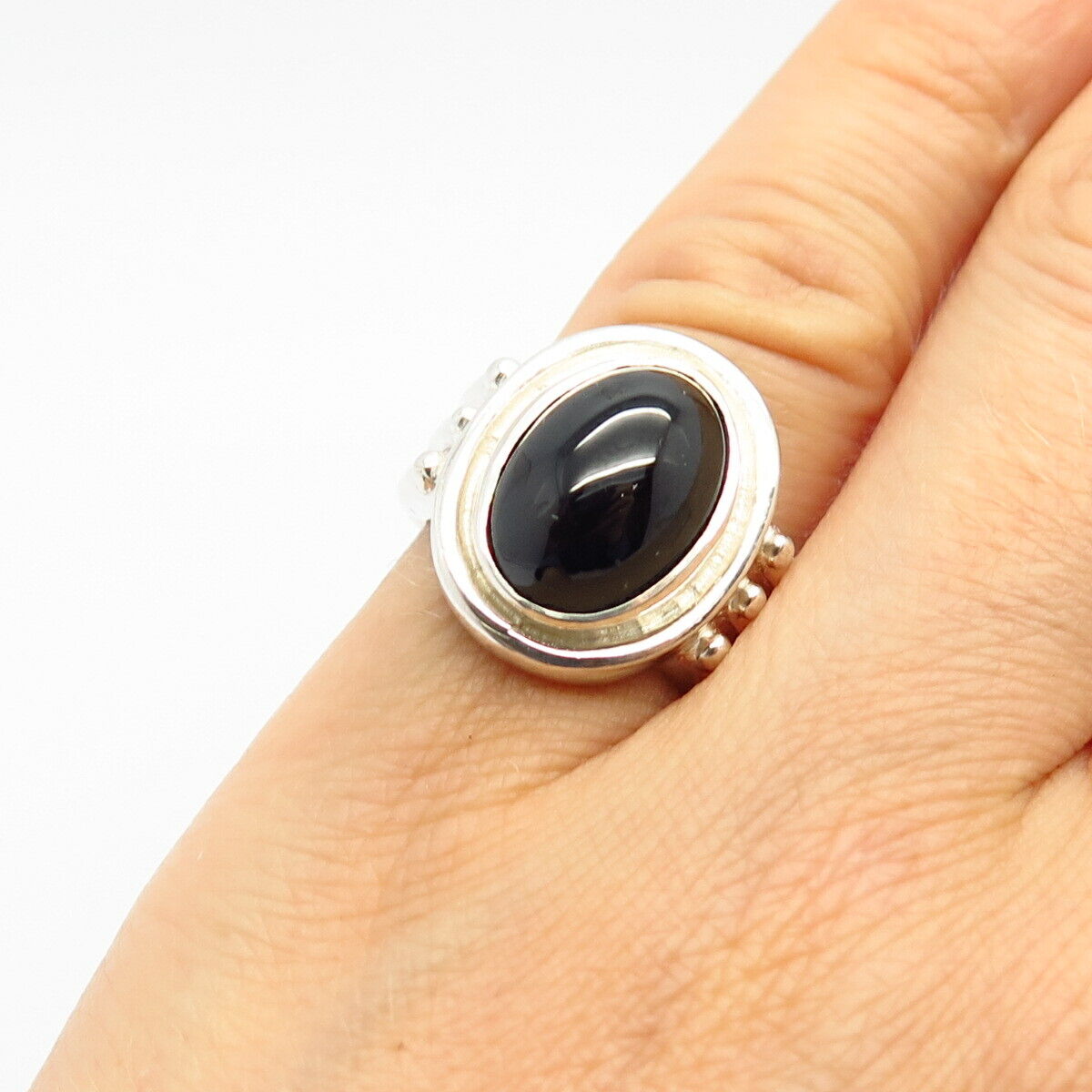 925 Sterling Silver Real Black Onyx Gemstone Ribbed Design Ring