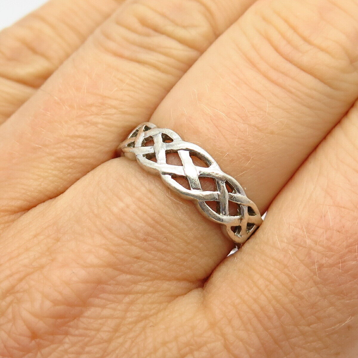 925 Sterling Silver Celtic / Viking Knot Ring Size 8