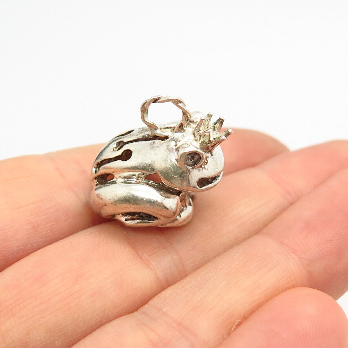 925 Sterling Silver Frog Prince Design Charm Pendant