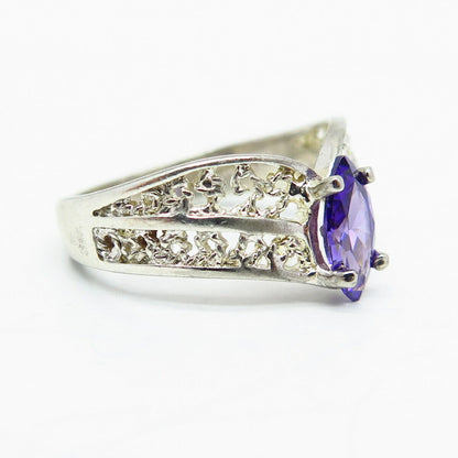 925 Sterling Silver Violet-Tone C Z V-Style Ring Size 9