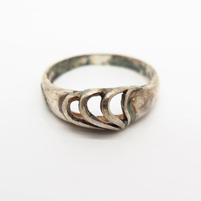 925 Sterling Silver Cutout Ribbed Design Ring Size 5.5