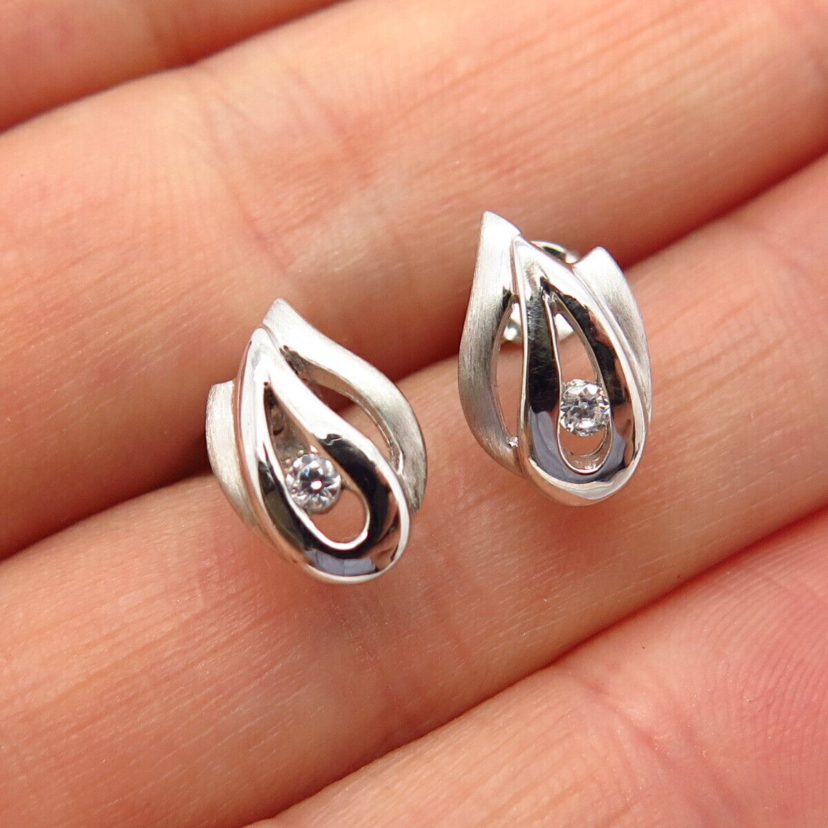 925 Sterling Silver C Z Teardrop Design Small Stud Earrings