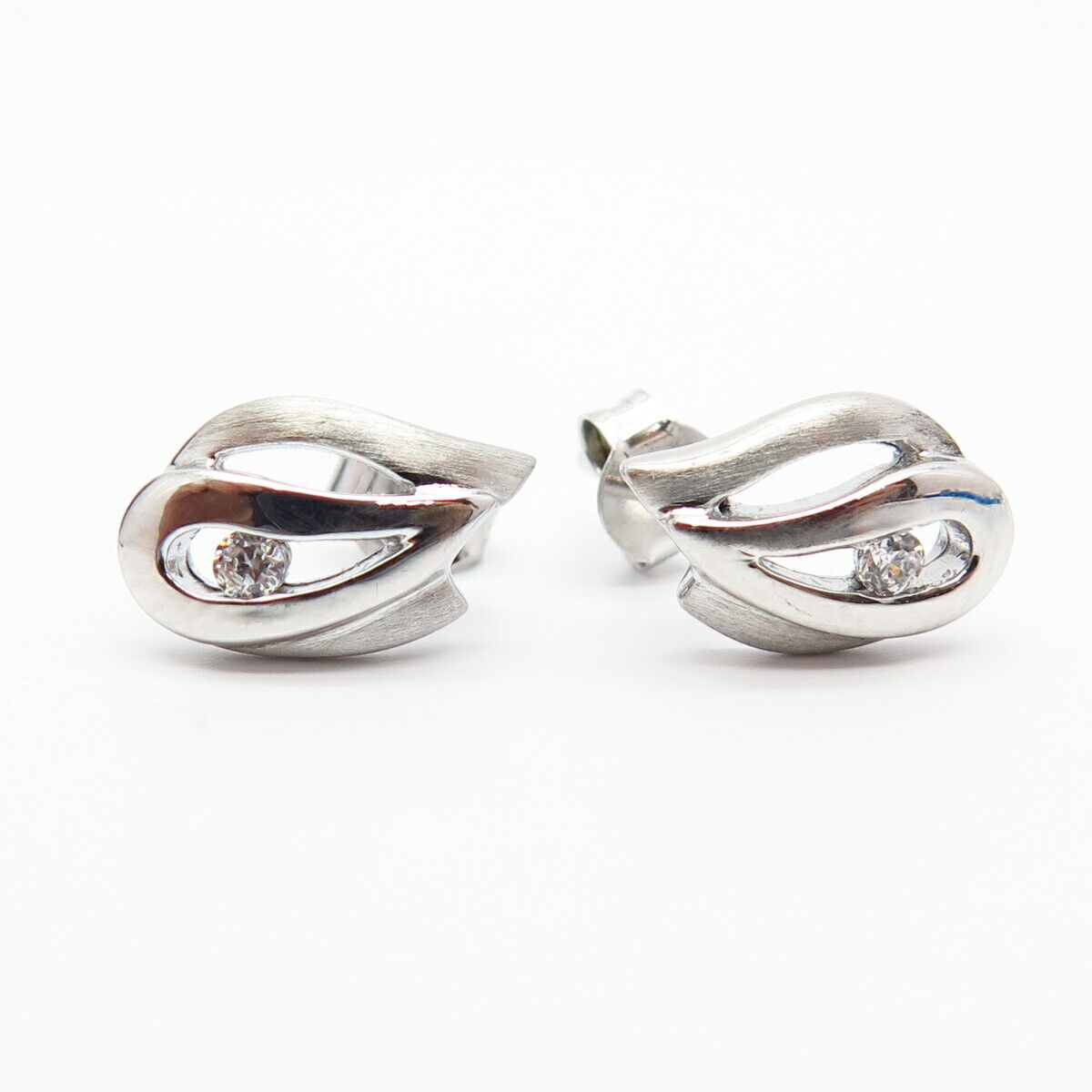 925 Sterling Silver C Z Teardrop Design Small Stud Earrings