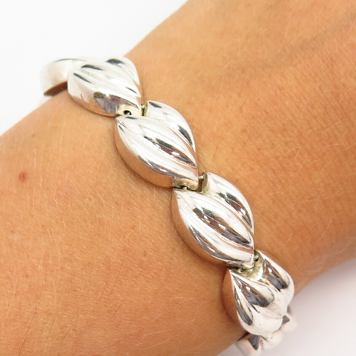 925 Sterling Silver Italy Milor Ribbed Leaf Design Link Bracelet 6.5"