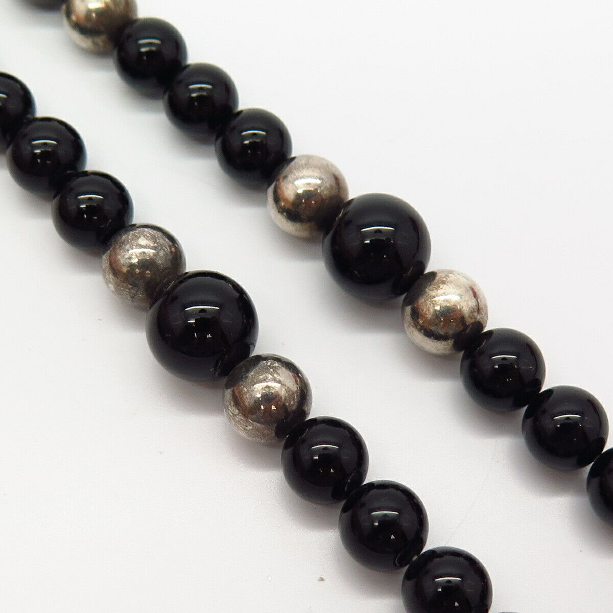 925 Sterling Vintage Black Onyx Gem Crawling Cheetah Bead Chain Necklace 21"