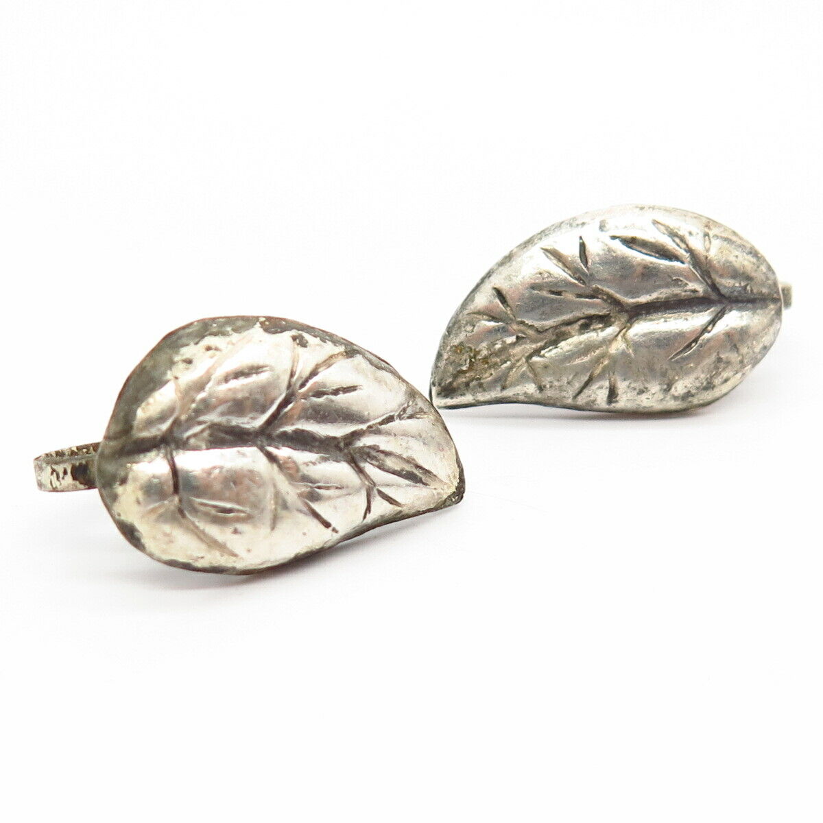 925 Sterling Silver Vintage Leaf Design Screw Back Earrings