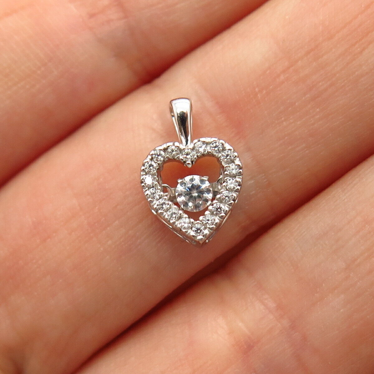 925 Sterling Silver Dancing C Z Heart Design Slide Pendant