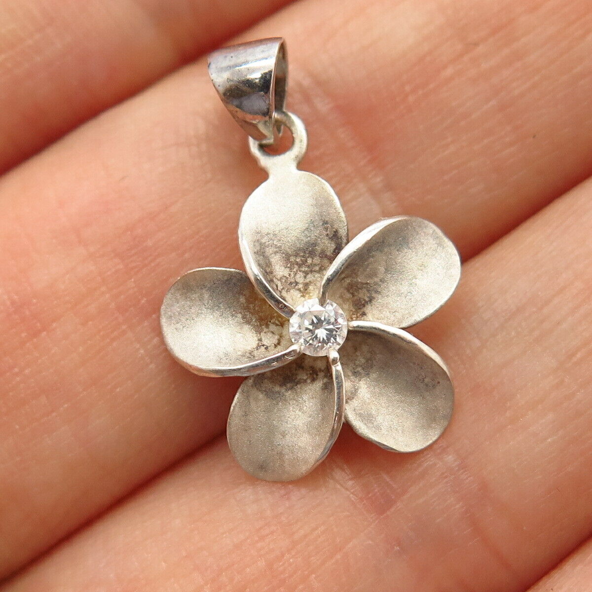 925 Sterling Silver C Z Floral Design Pendant