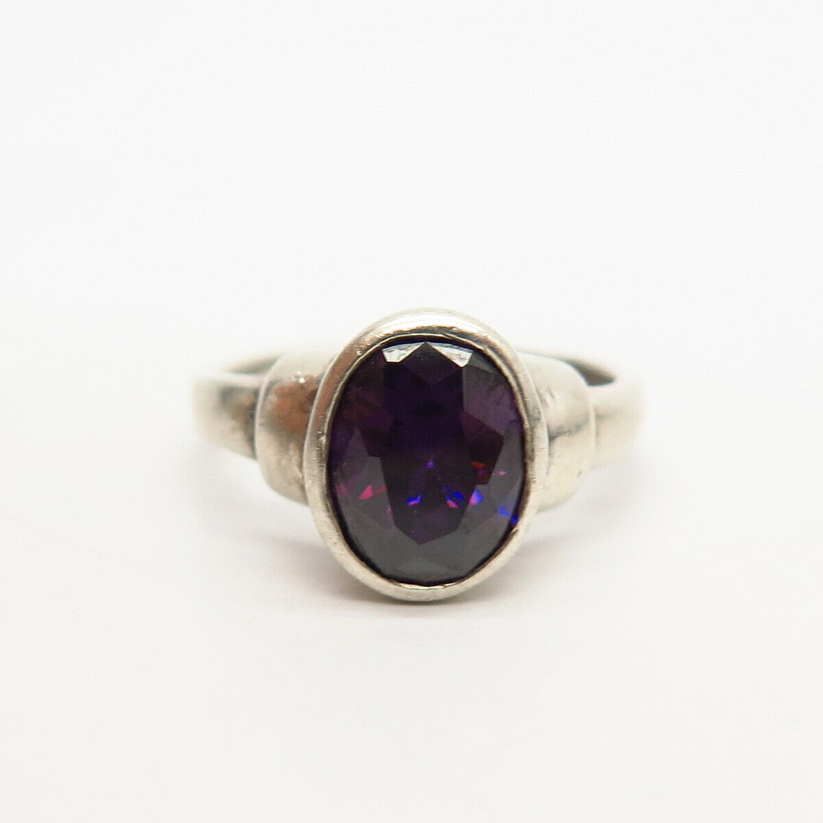 925 Sterling Silver Amethyst-Tone C Z Ring Size 5 3/4