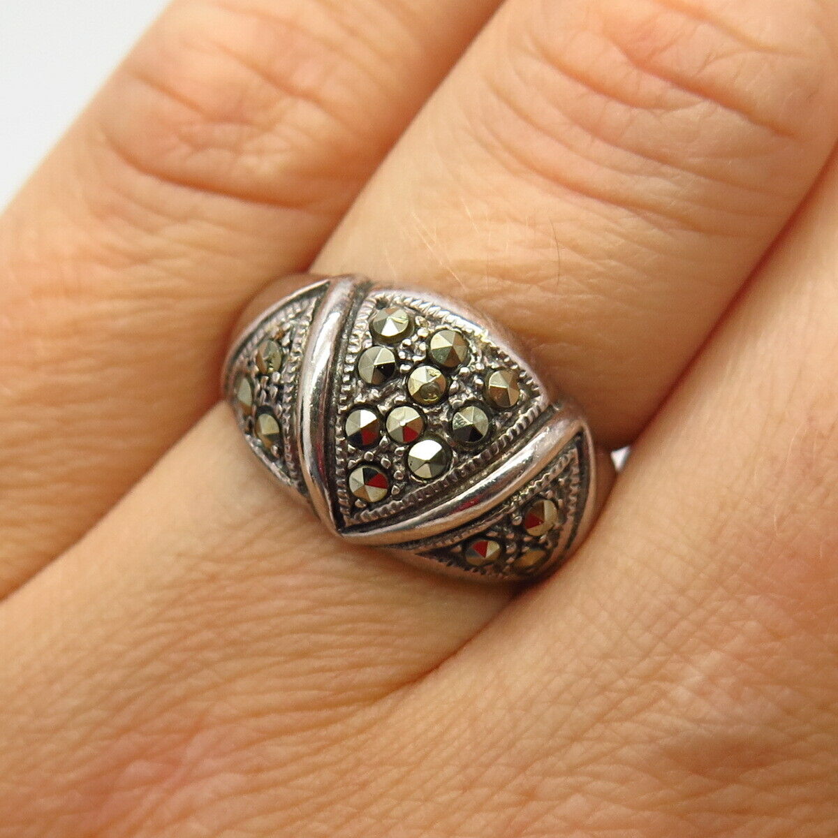 925 Sterling Silver Real Marcasite Gem Carved Domed Design Ring Size 6 3/4