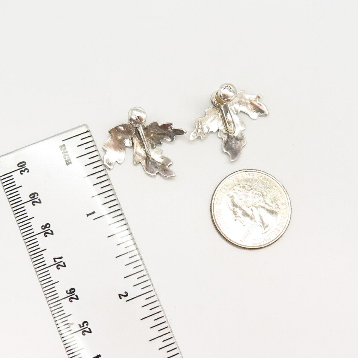 925 Sterling Silver Vintage Oak Leaf Design Screw Back Earrings