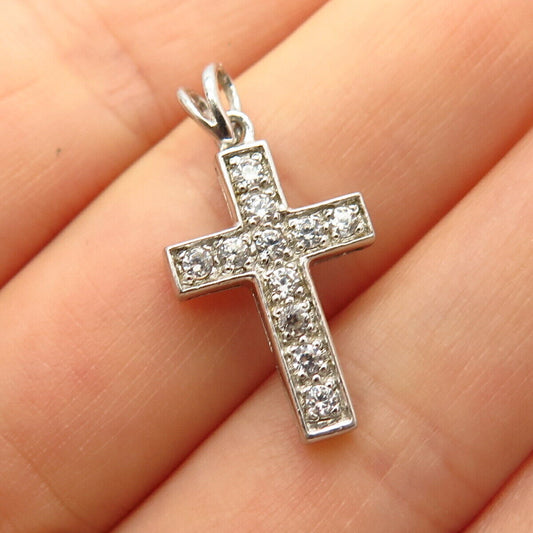 925 Sterling Silver C Z Cross Pendant