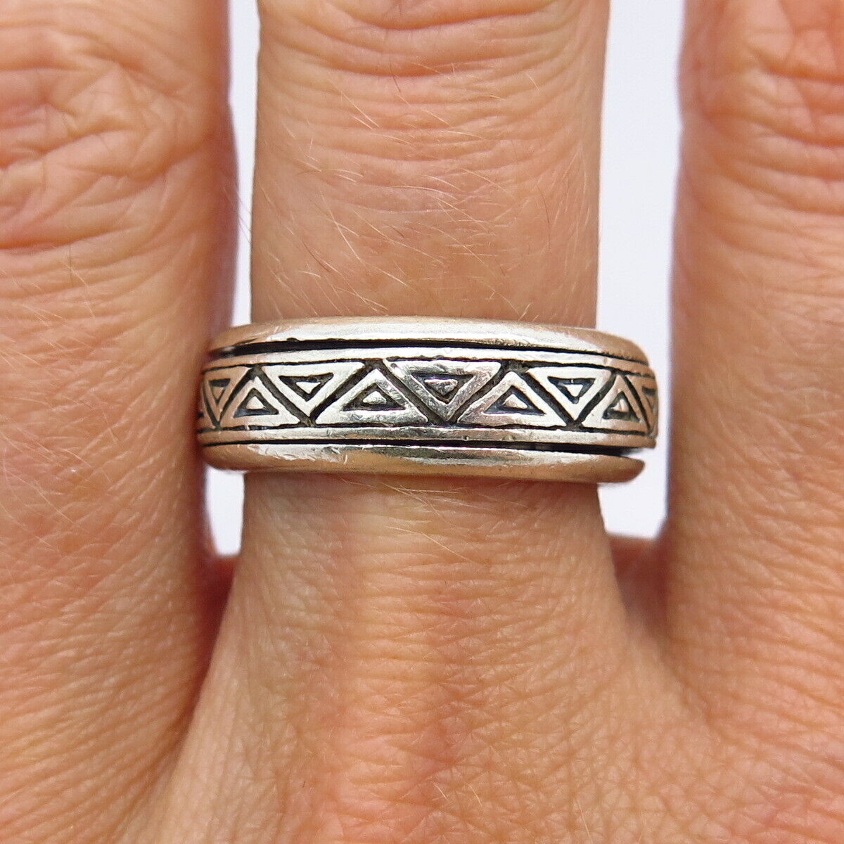 925 Sterling Silver Ornate Maze Design Rotating Band Ring Size 7 1/4