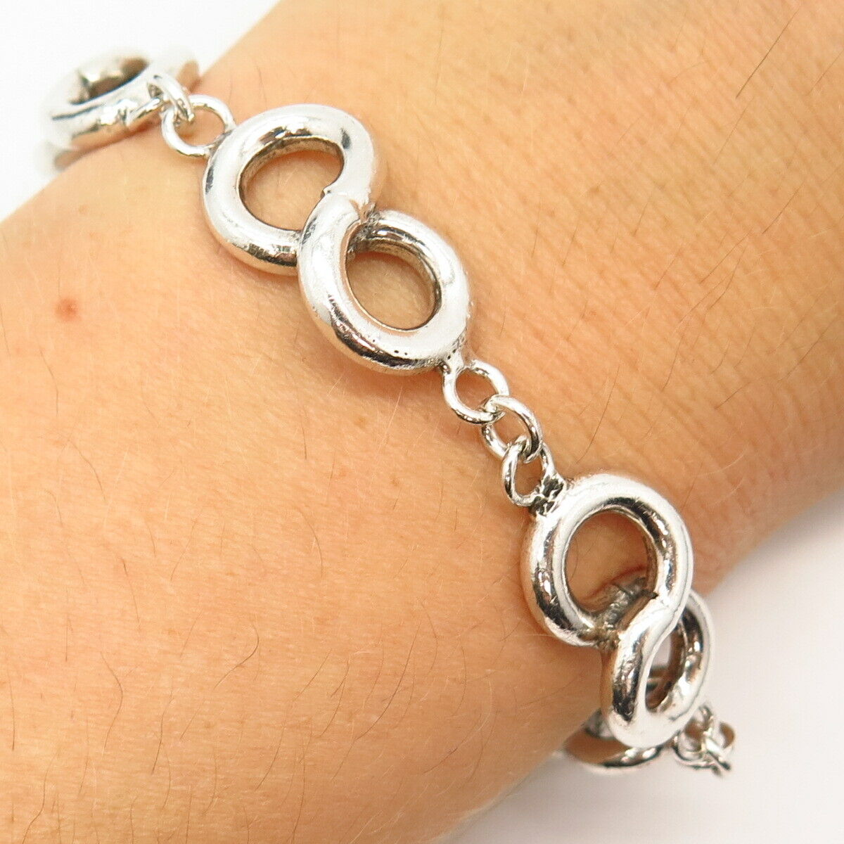 925 Sterling Silver Infinity Design Link Bracelet 6 3/4"