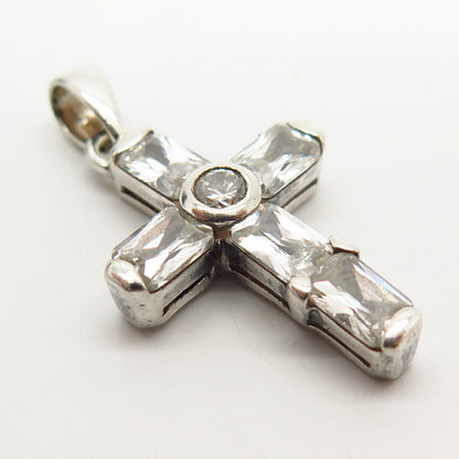 925 Sterling Silver C Z Cross Pendant