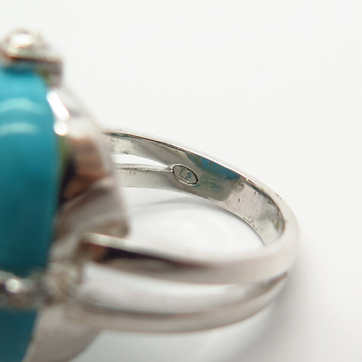 925 Sterling Silver Faux Turquoise & C Z Loop Design Wide Ring Size 7 1/4