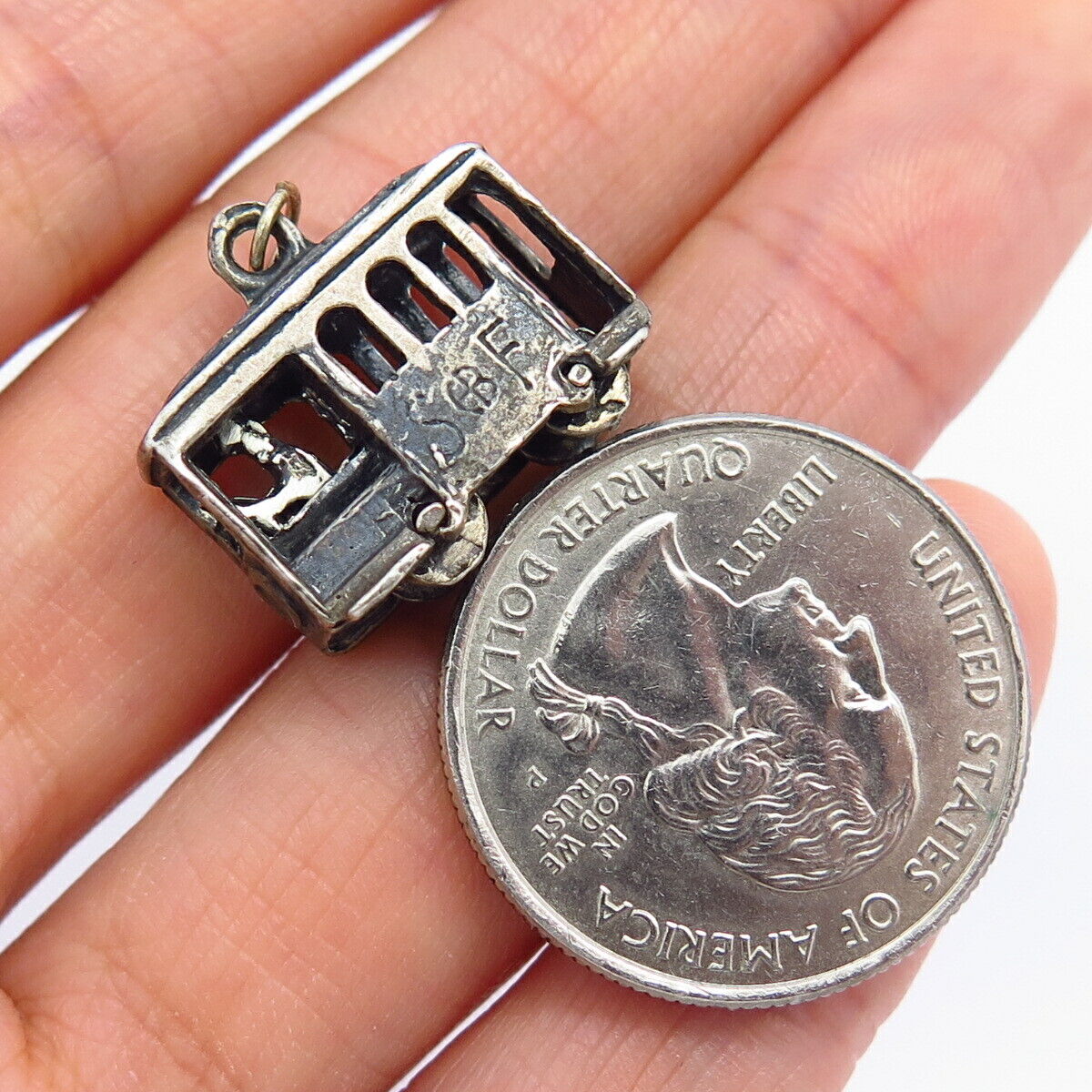 925 Sterling Silver Vintage Movable Tram / Cable Car Design Charm Pendant