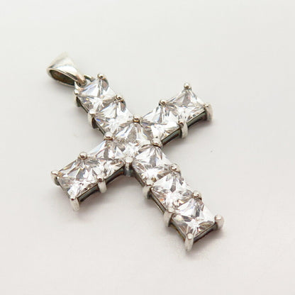 925 Sterling Silver C Z Cross Pendant