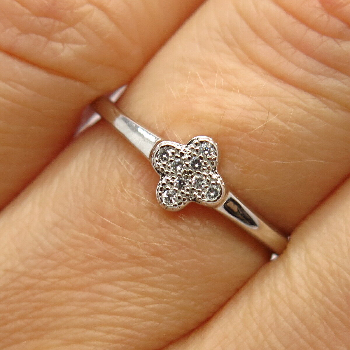 925 Sterling Silver C Z Cross Design Ring