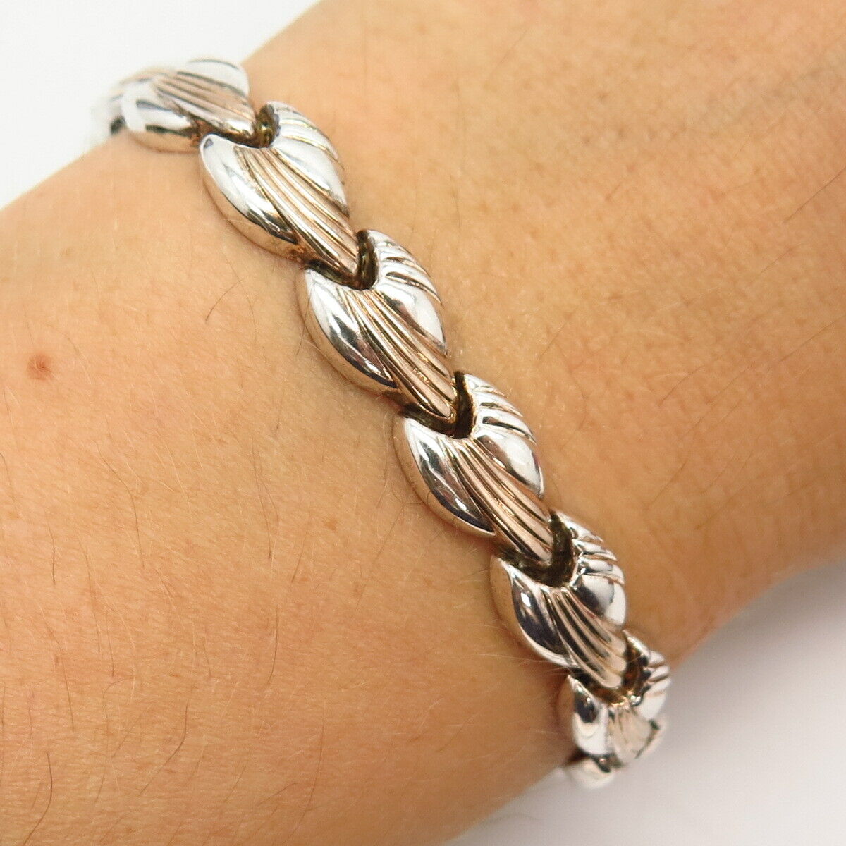 925 Sterling Silver 2-Tone Italy Leaf Design Link Bracelet 7 1/4"