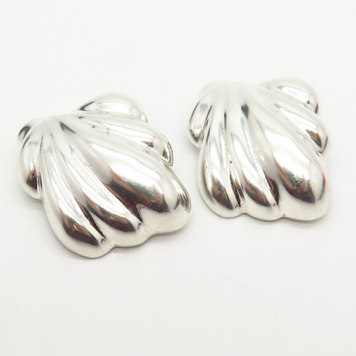 925 Sterling Silver Vintage Mexico Ribbed Design Hollow Clip On Earrings