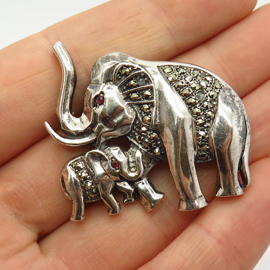 925 Sterling Silver Vintage Marcasite & Ruby Gemstone Elephant Family Pin Brooch