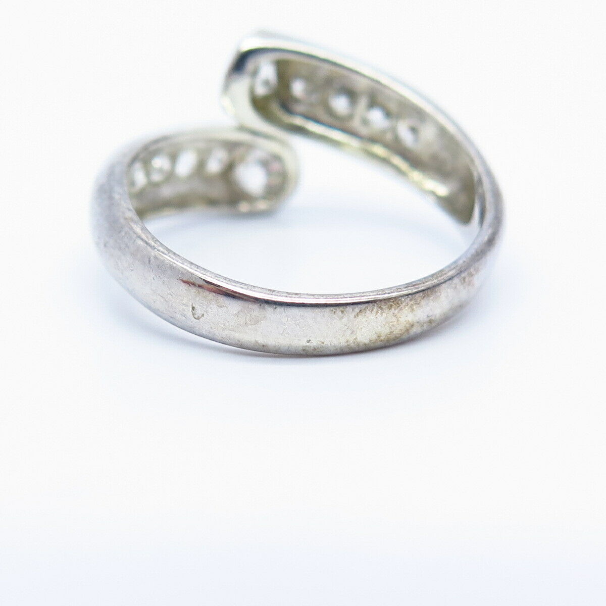 925 Sterling Silver C Z Overlap Bypass Design Ring