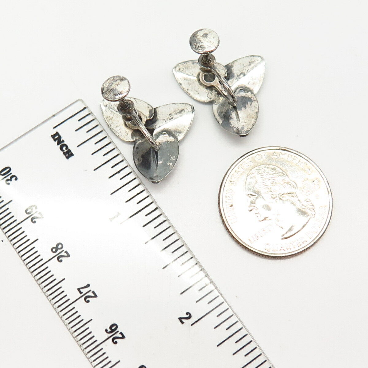 925 Sterling Silver Vintage Jewelart Floral Design Screw Back Earrings