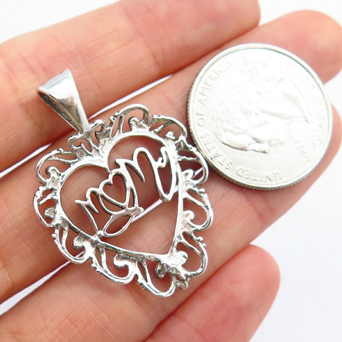 925 Sterling Silver "Mom" Open Heart Design Pendant