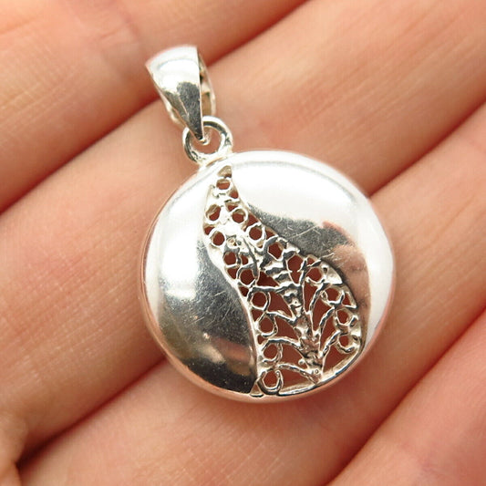 925 Sterling Silver Ornate Disc Design Pendant