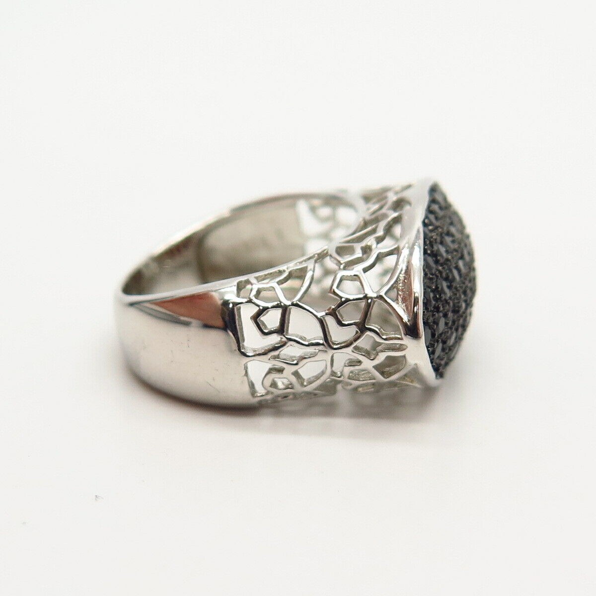 925 Sterling Silver Black C Z Ring Size 4 3/4