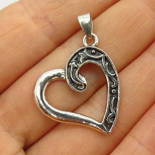 925 Sterling Silver Open Heart Floral Design Pendant