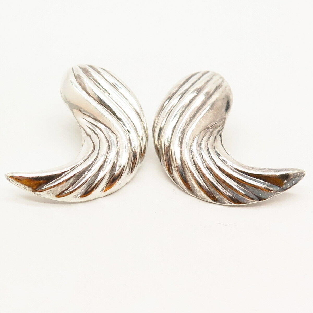 925 Sterling Silver Vintage Wings Design Earrings